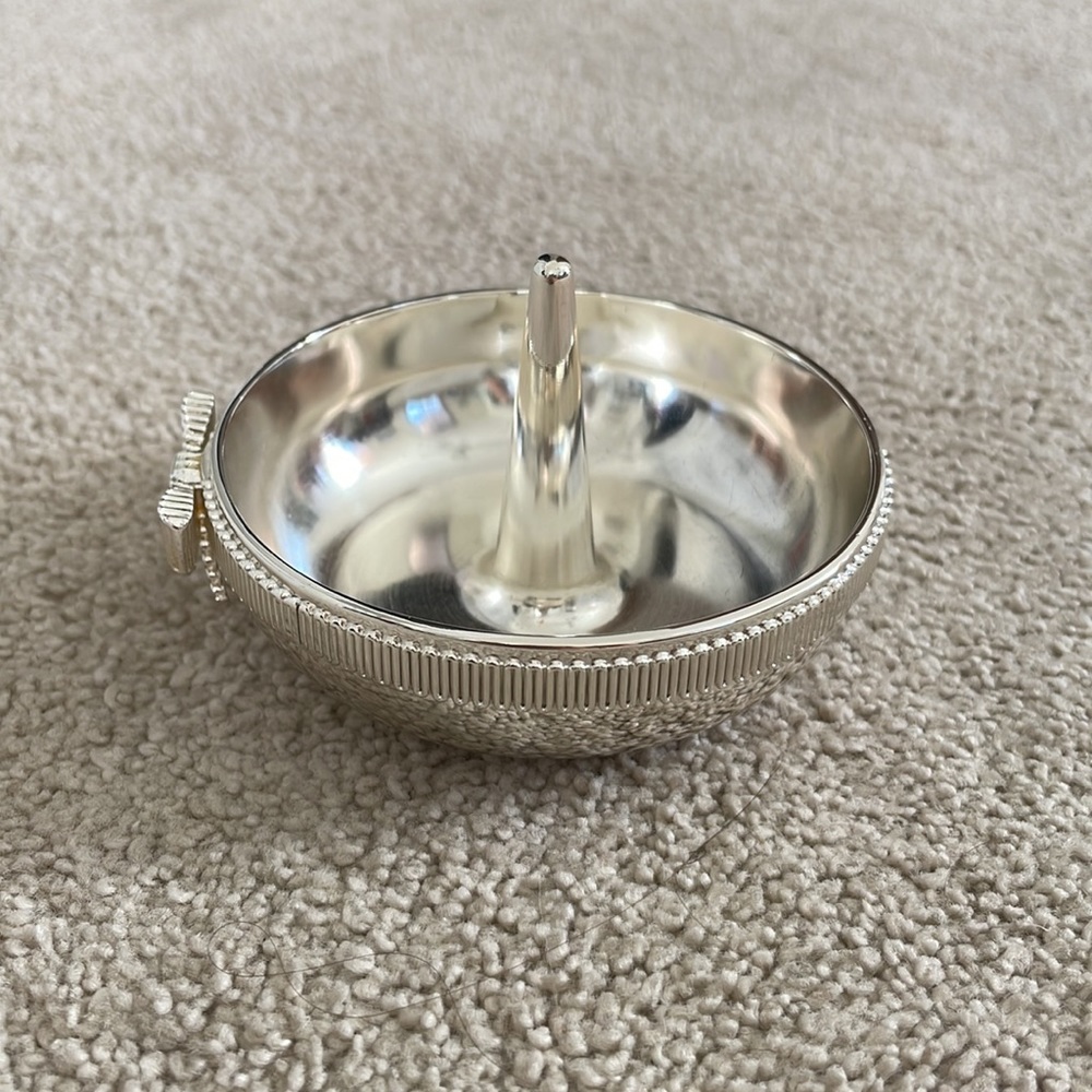 Silver Ring Dish — Kate Spade 💍